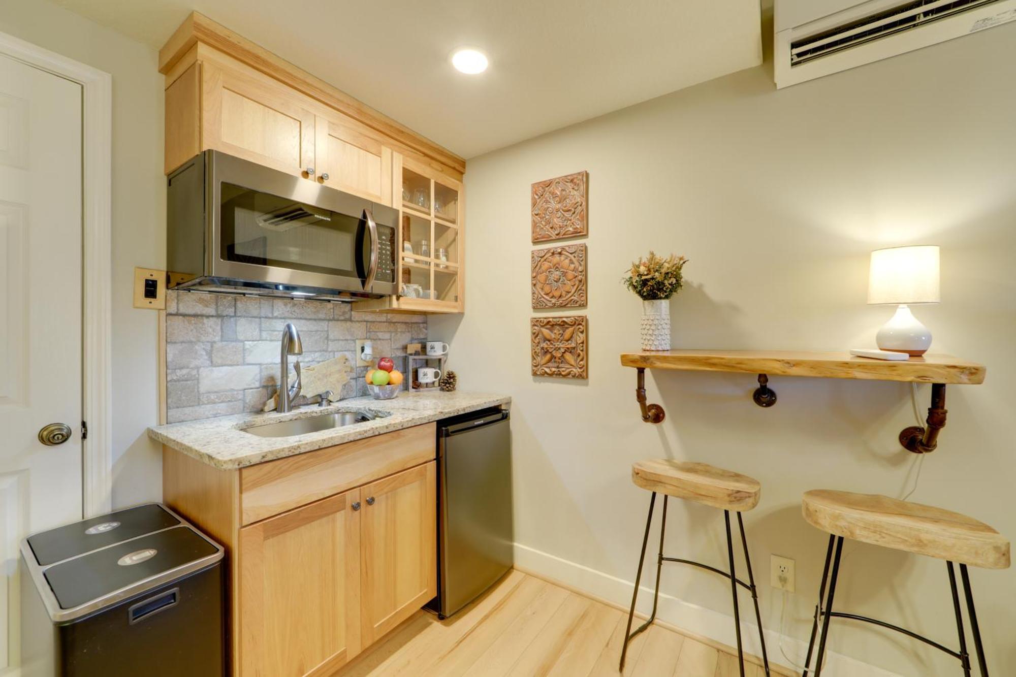 Mtn Views And Fire Pit Couples Escape In Mars Hill Villa Luaran gambar